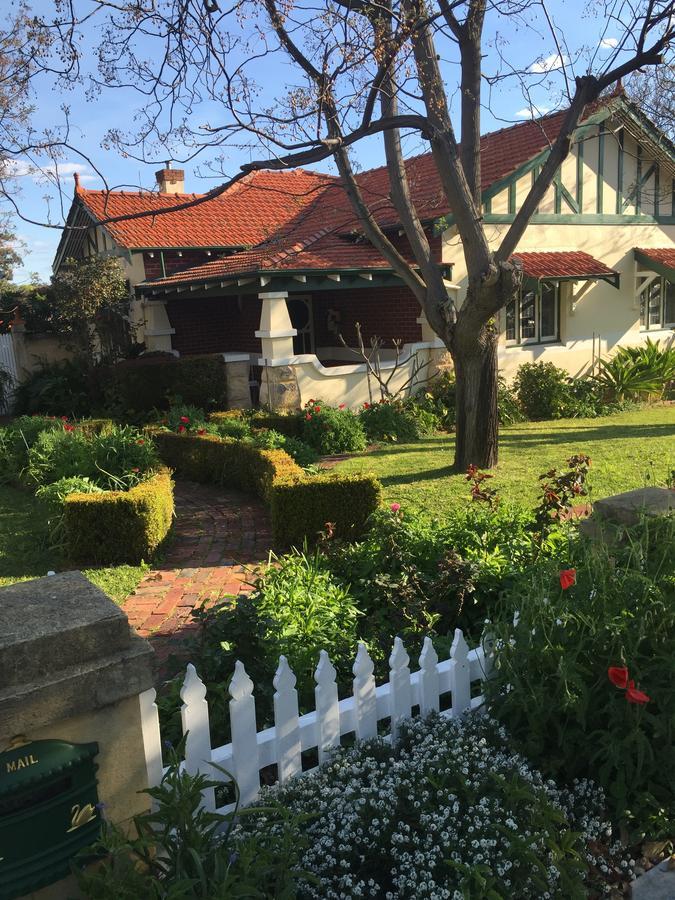 Exley House B&B Perth Eksteriør billede